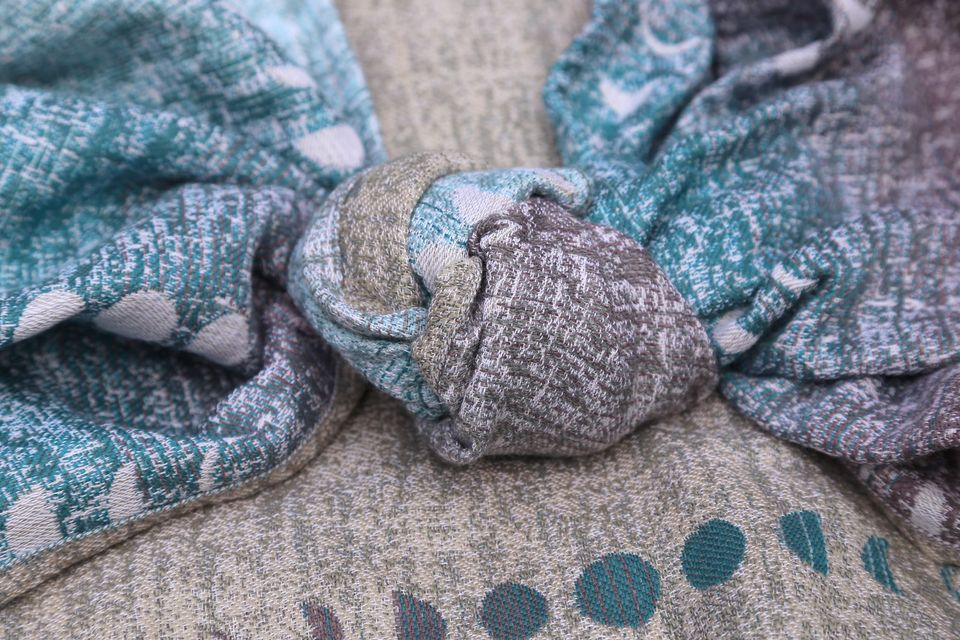 Solnce Phases moon Phases Glacier Wrap (merino, cashmere) Image
