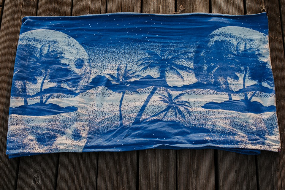 Lolly Wovens PARADISE BLUE MOON  Wrap  Image