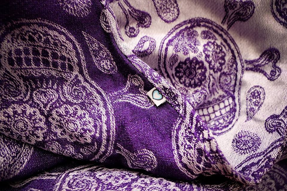 Joy and Joe Shiver me paisleys Electric Violet SMP Wrap (linen, silk, lambs wool) Image