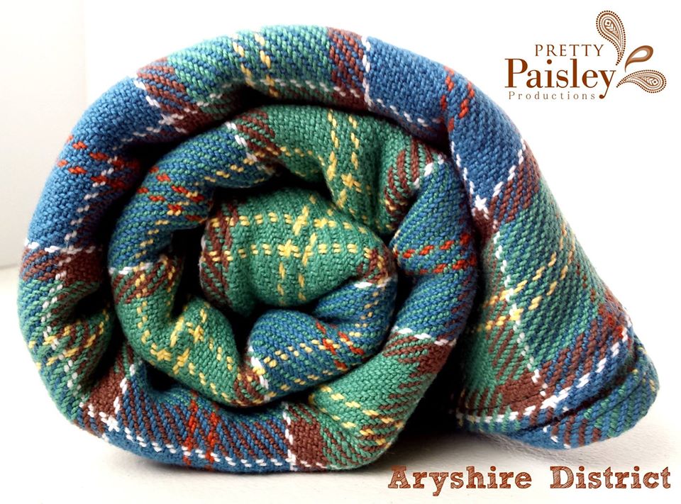 Pretty Paisley Production checkered Aryshire District Wrap  Image