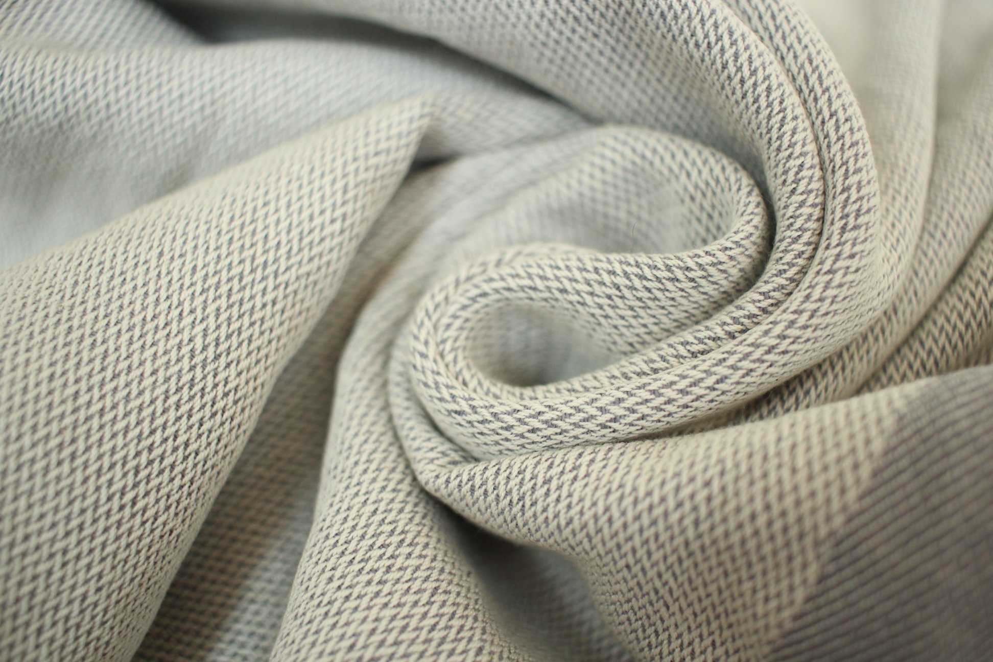 Yaro Slings stripe Grey Wrap  Image