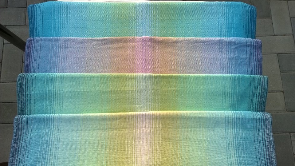 Girasol small stripe Viento Liquen Wrap  Image