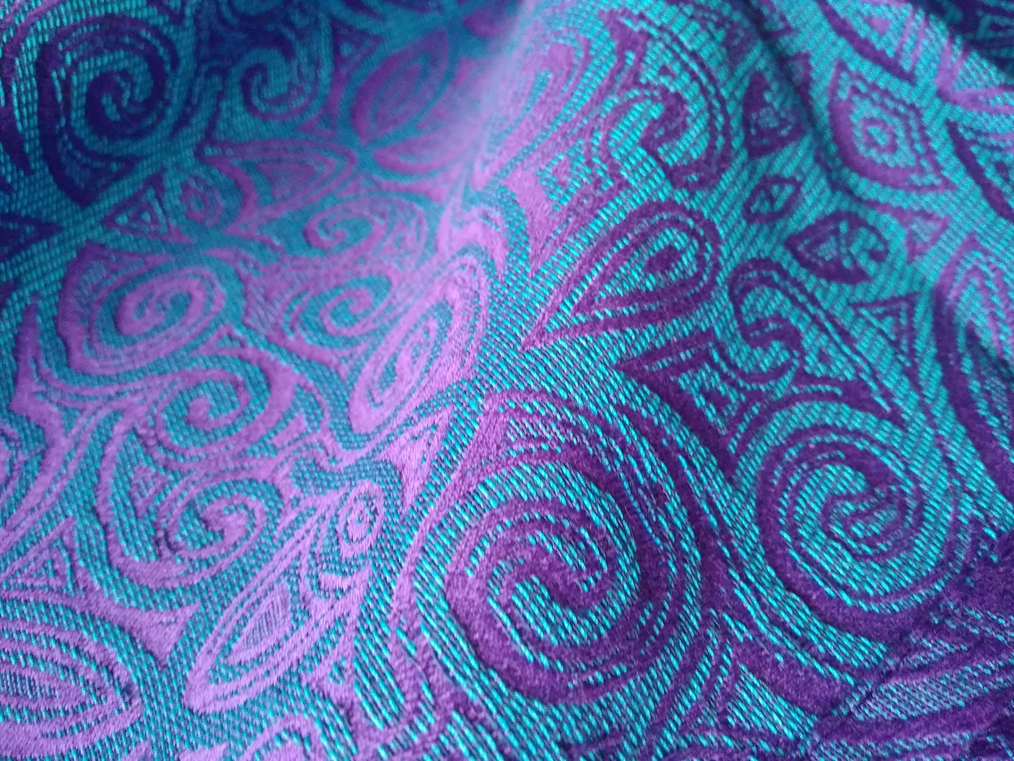Mokosh-wrap Eywa Aurora Borealis  (mulberry silk) Image