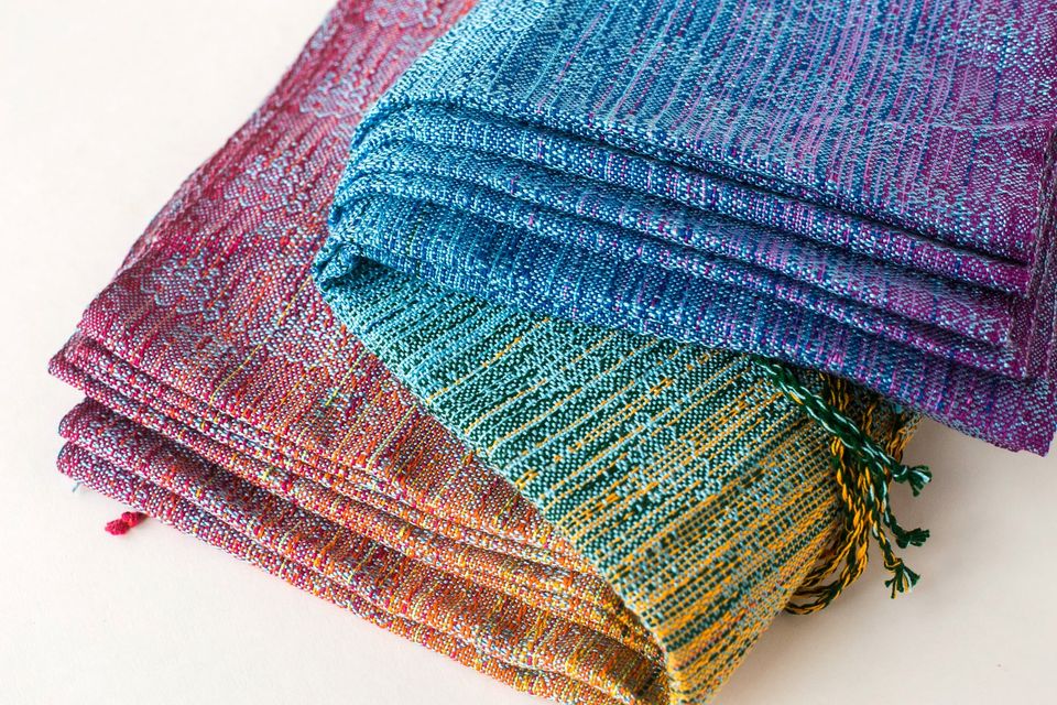 Rainbow cloud crackle weave Neo Rainbow Wrap (eucalyptus viscose) Image