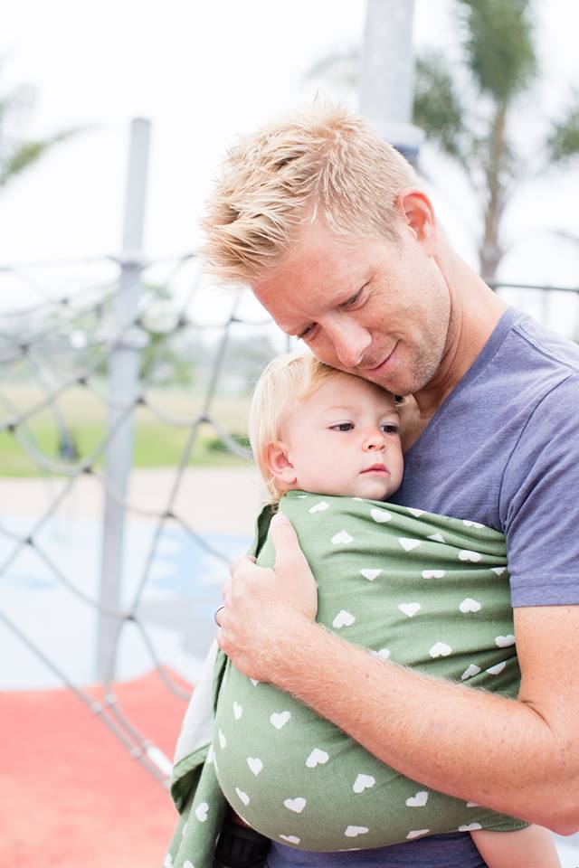 TULA Baby Carriers Petit Love Olive  Image