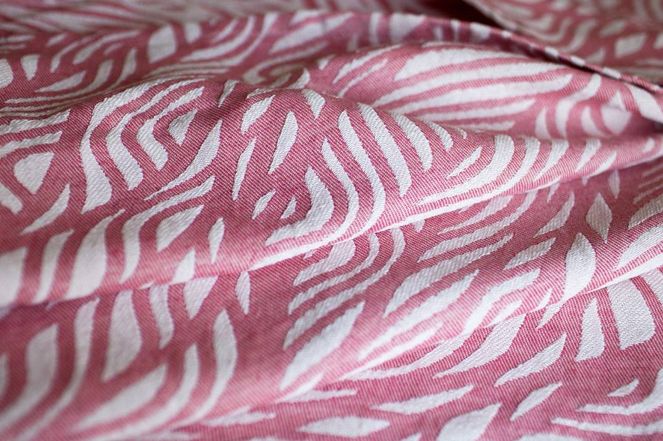 Minako Umi Coral Bay Wrap (bourette silk, linen, glitter) Image
