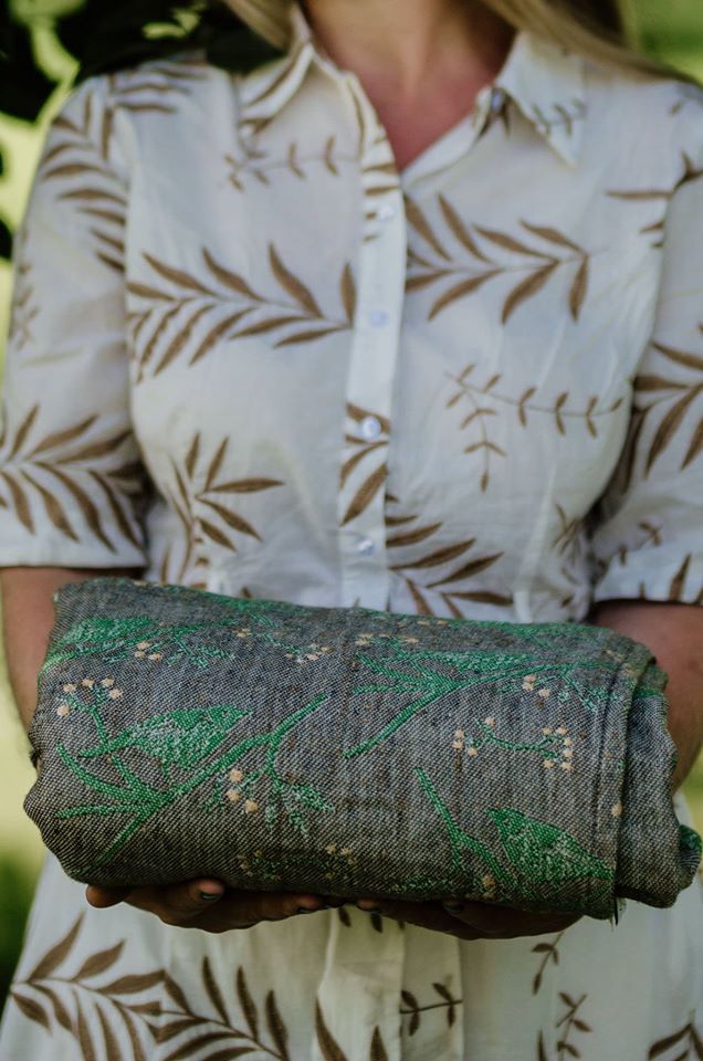 Woven Bliss lady bird moss Wrap (tussah, bamboo) Image