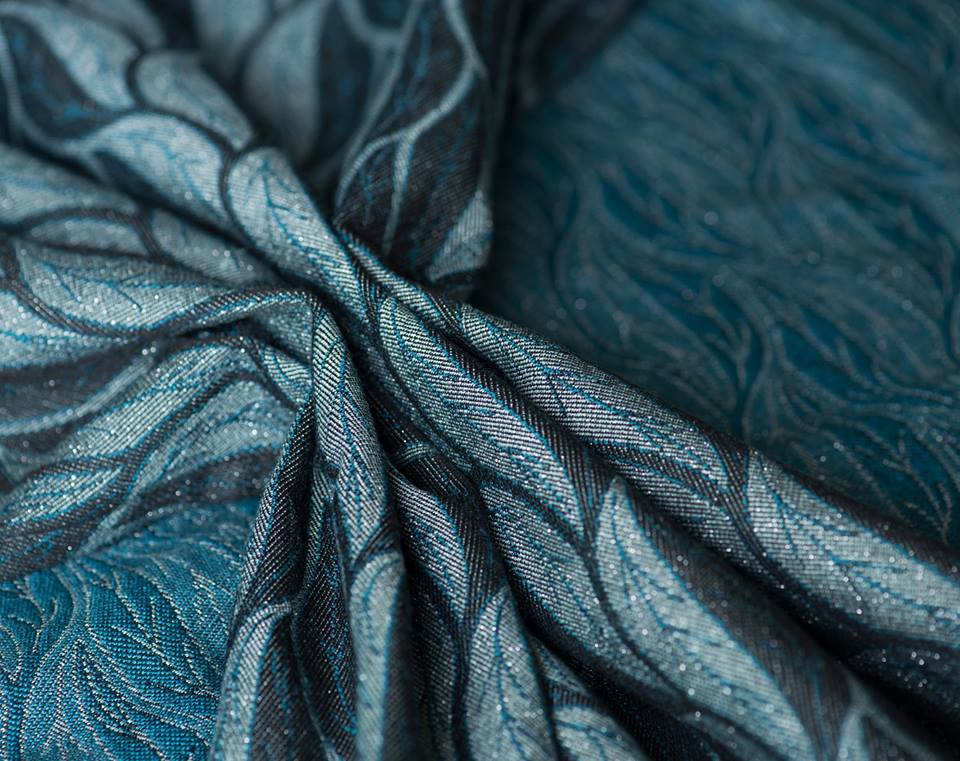 Artipoppe Leaves Me Speechless Wrap (merino, baby camel, mulberry silk, polyester, nylon) Image