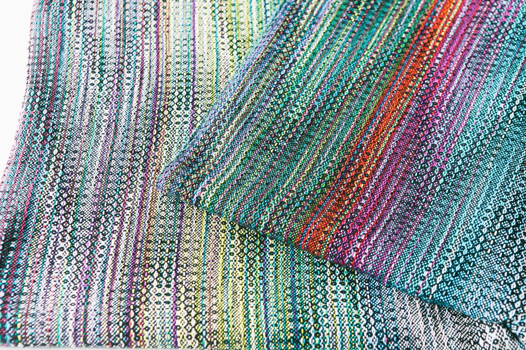 Rainbow cloud crackle weave Lago Wrap (bamboo) Image