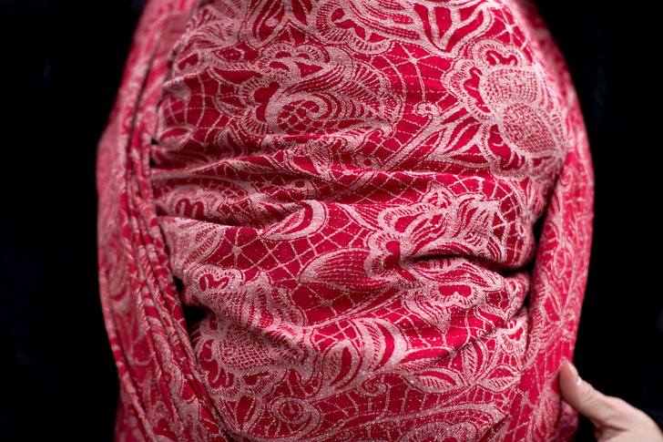 Mokosh-wrap Lace roses Ardor Wrap (bourette silk) Image