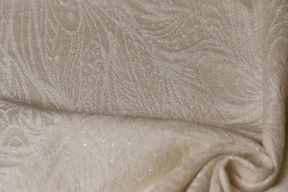 Neisna Arwenna Wedding Wrap (schappe silk, lurex) Image