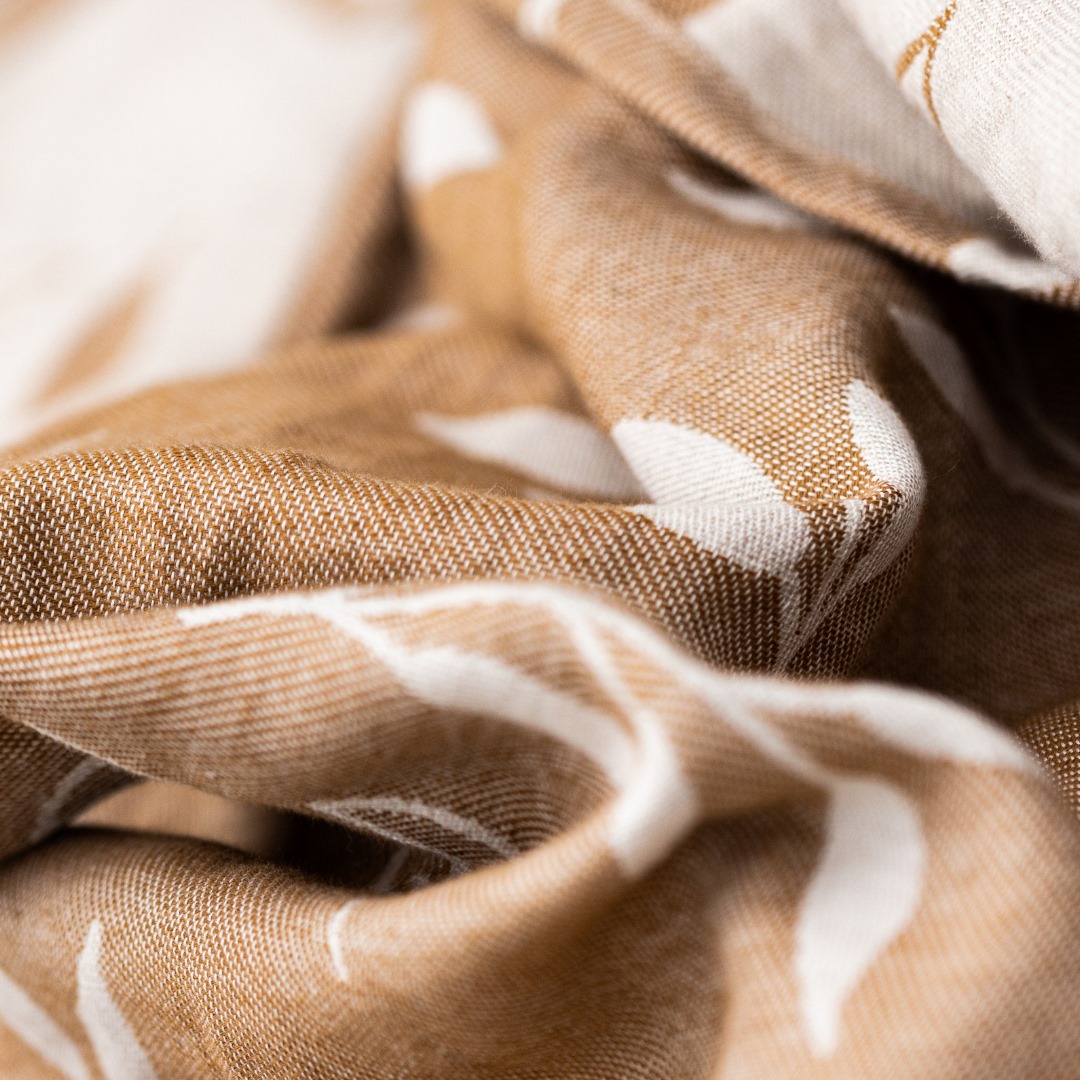 Dahlia wrap Lena - True  Wrap (linen) Image