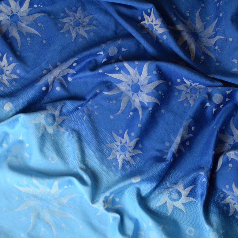 Sestrice Slncia Blue Dusk Wrap (merino, silk) Image