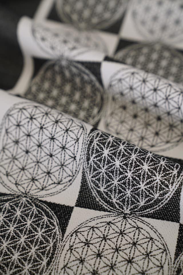 Kokadi Flower of life monochrom Wrap (polyester) Image