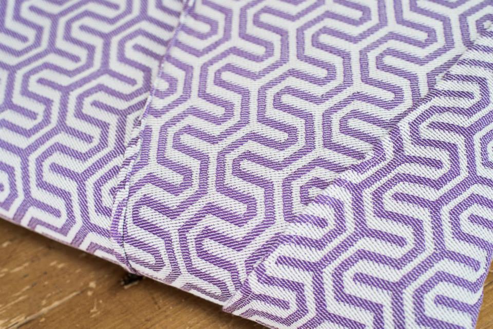 Pavo Form Fable Lilac Wrap  Image