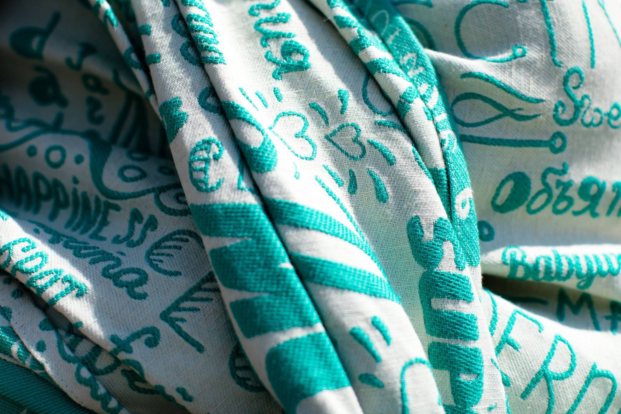 Coco-N Babywearing fashion Inspiration Mint Wrap (nettle, seacell) Image