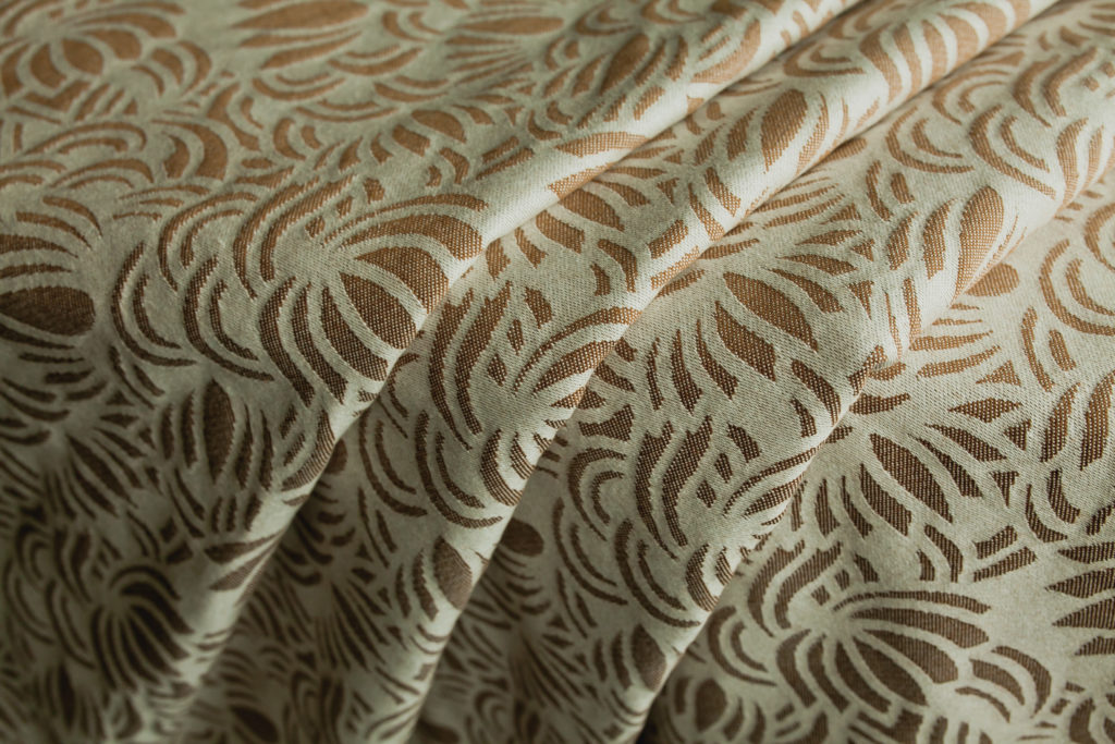 Cotton Colors slings Lotus Cinnamon Wrap (merino) Image