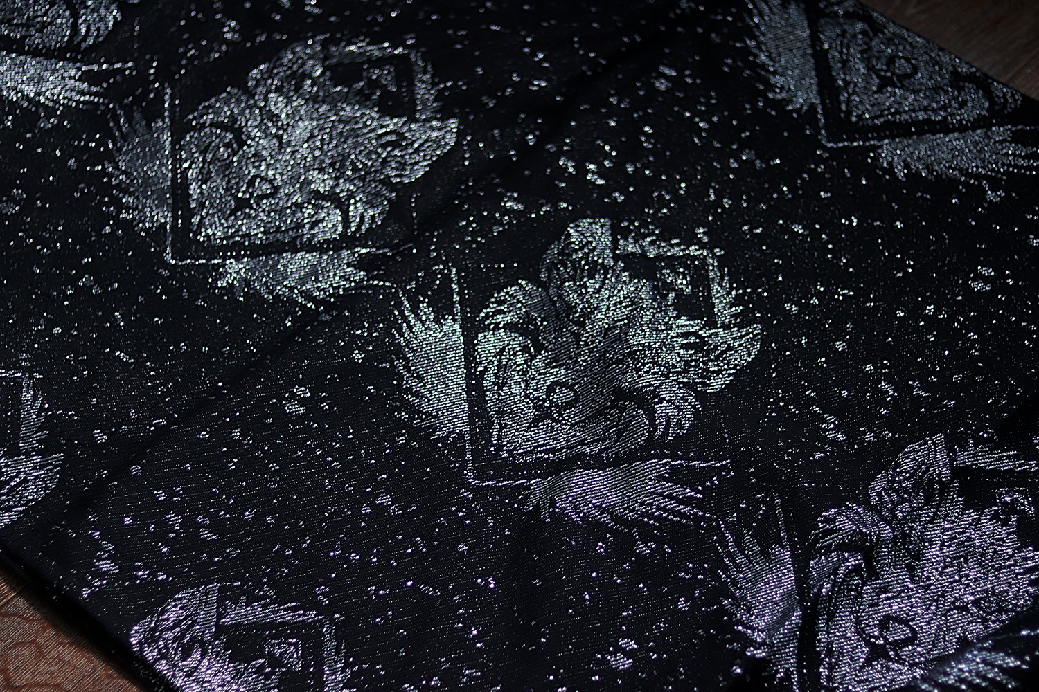 Luluna Slings The Wolf Moonlight Wrap (viscose) Image