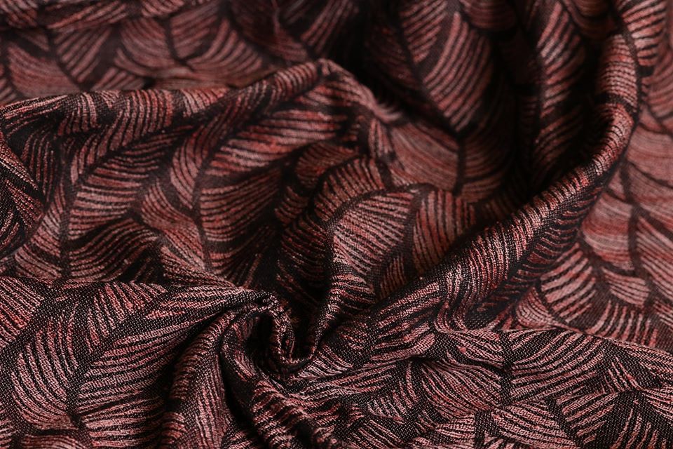 Neisna Veer Winter Cherry Wrap (schappe silk) Image