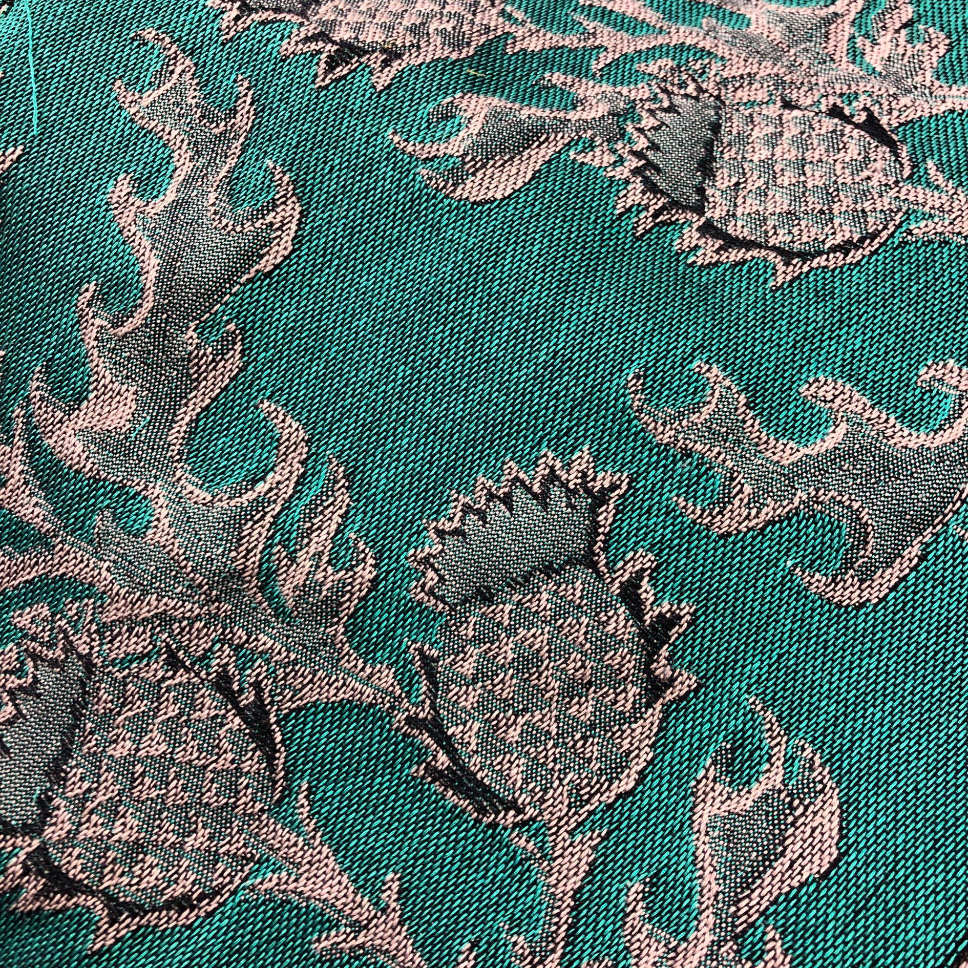Mokosh-wrap Thistle Silver and Emerald (mulberry silk, merino, coffee) Image