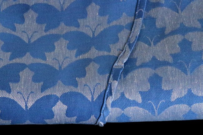 Yaro Slings Butterflies Blau Wrap (linen) Image