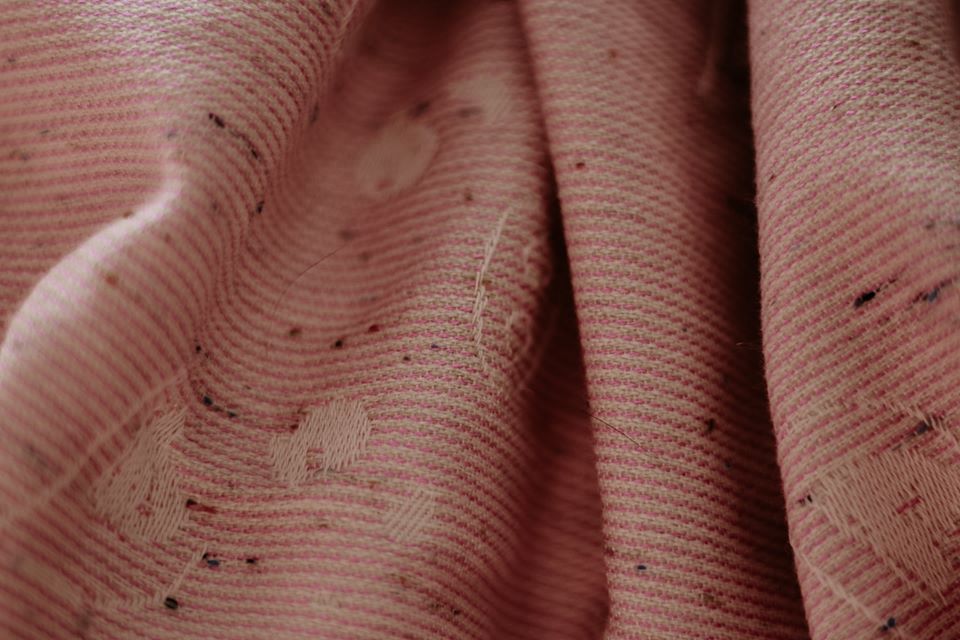 Aumai Slings Snuggly Piglets Margaret Wrap (merino) Image