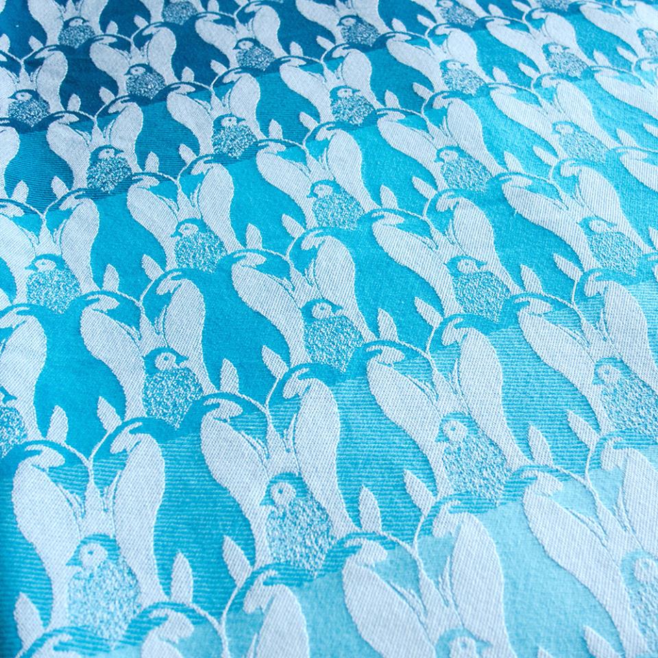 Baie Slings Penguins Penguin Polar Plunge Wrap  Image