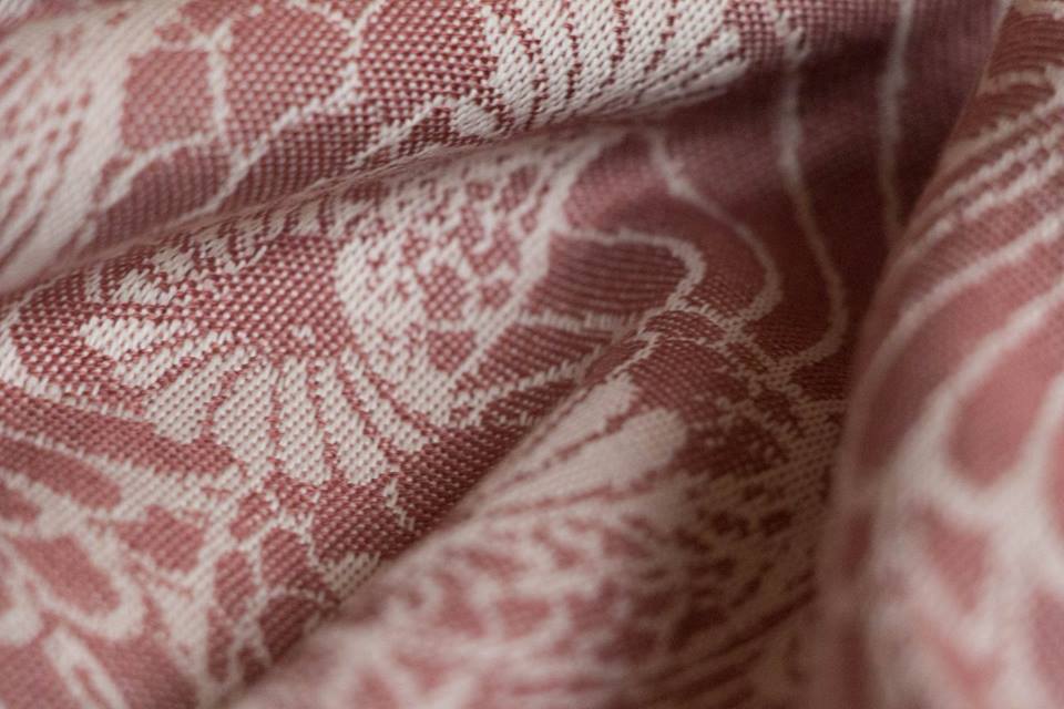 Linuschka Owls Powder Pink Wrap (merino, mulberry silk) Image
