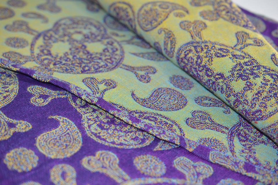 Joy and Joe Shiver me paisleys Purple Neoteric SMP Wrap (linen, tencel) Image