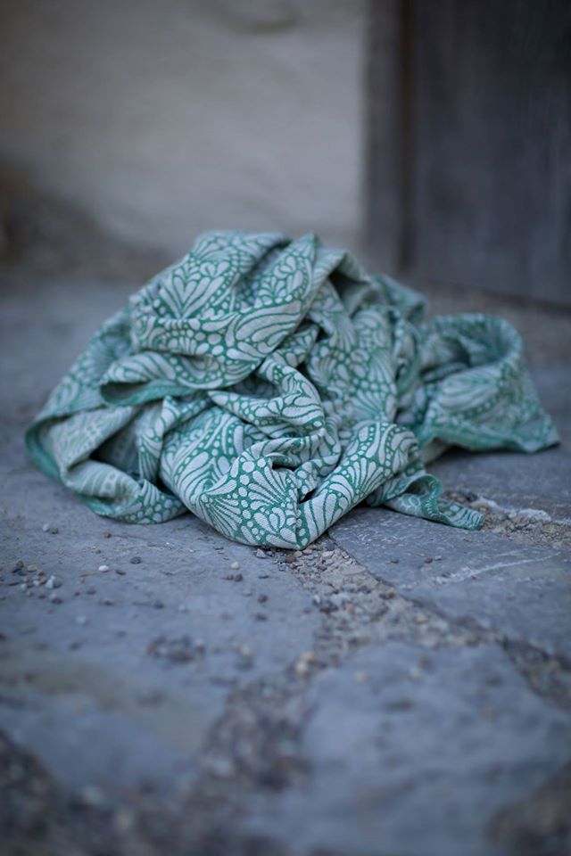 Lovaloom Antoinette Giada Wrap (linen, seaweed) Image