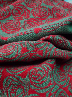 Oscha Roses Noel Wrap (lambs wool) Image