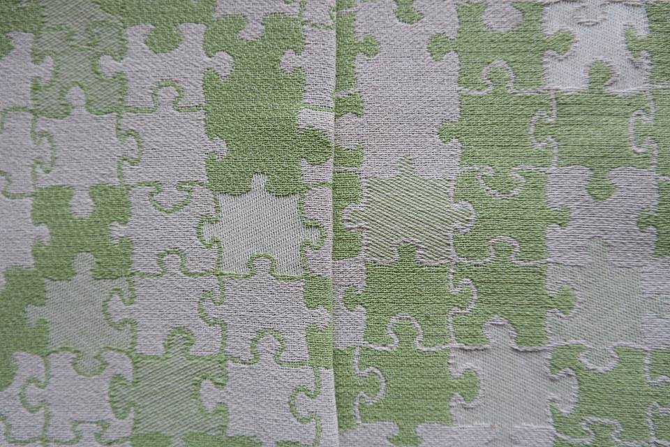 Pollora Mystery Green/White  Image
