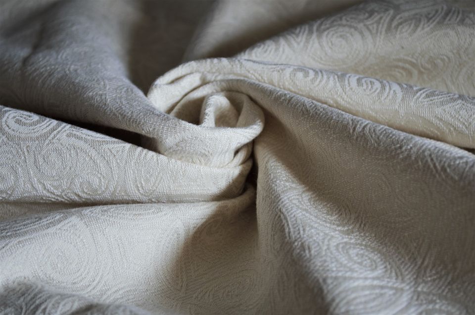 Mokosh-wrap Eywa Pearl Bride Wrap (aloe, mulberry silk, cashmere) Image