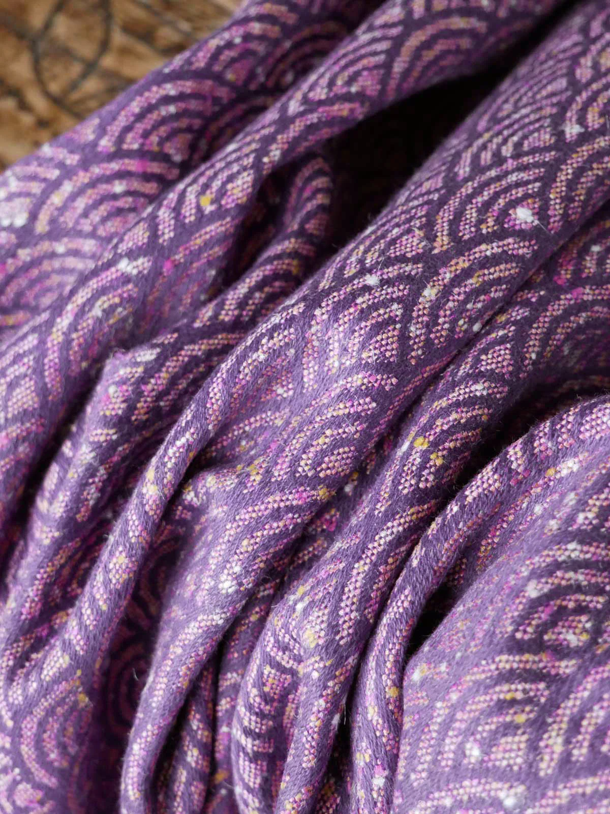 Oscha Sekai Exuberant Wrap (tussah) Image