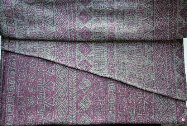 Lily Sling Africa Lilac Wrap (wool) Image