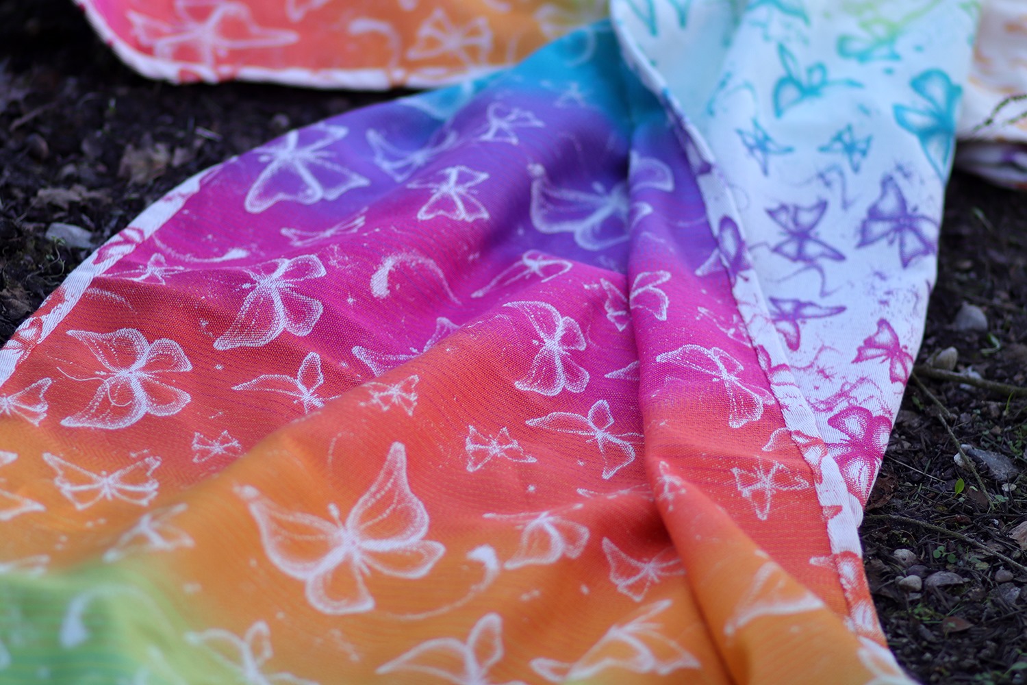Lolly Wovens BUTTERFLY LOVE OF RAINBOW Wrap  Image