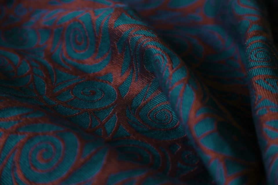 Solnce Odyssey Emergence Wrap (merino, mulberry silk) Image