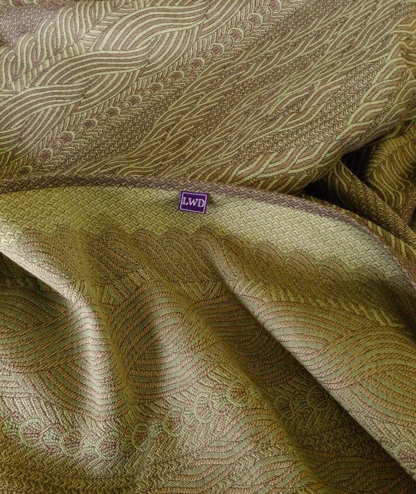 Lawilde Greenfinch Elliott Wrap (cashmere, mulberry silk) Image