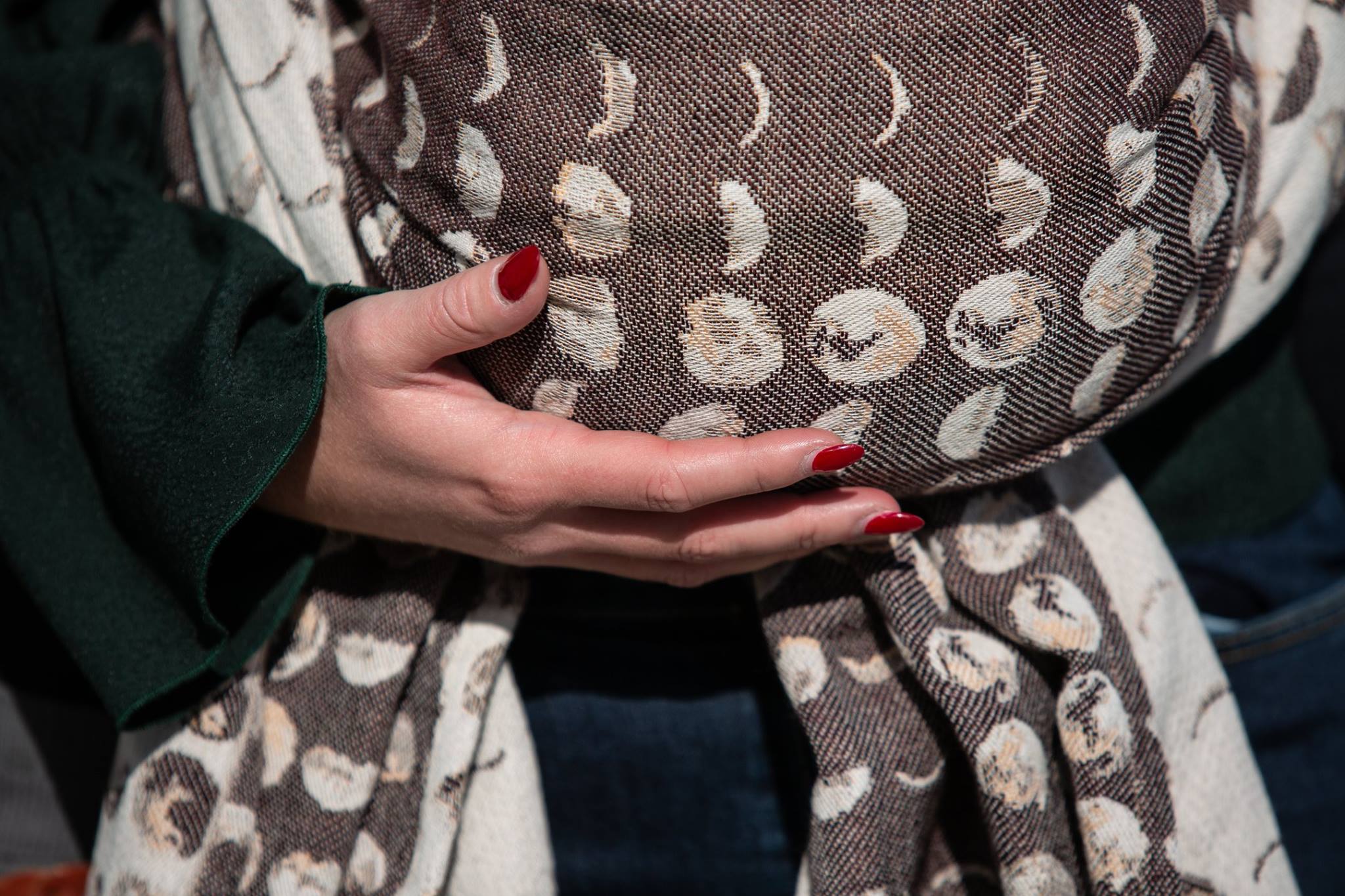 Solnce Phases moon Moons Autumn Hunter Wrap (merino, cashmere) Image