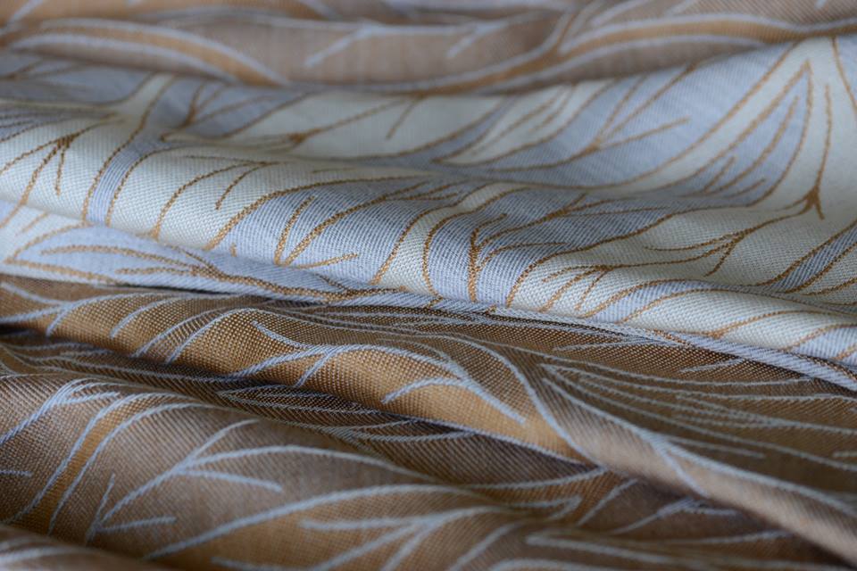 Artipoppe Leaves Silver 'n Gold Wrap (merino, mulberry silk) Image