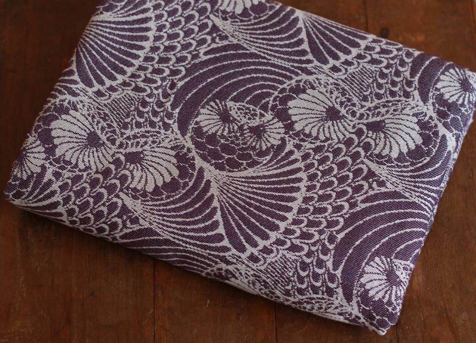 Linuschka Owls Grape Wrap (cashmere, silk) Image