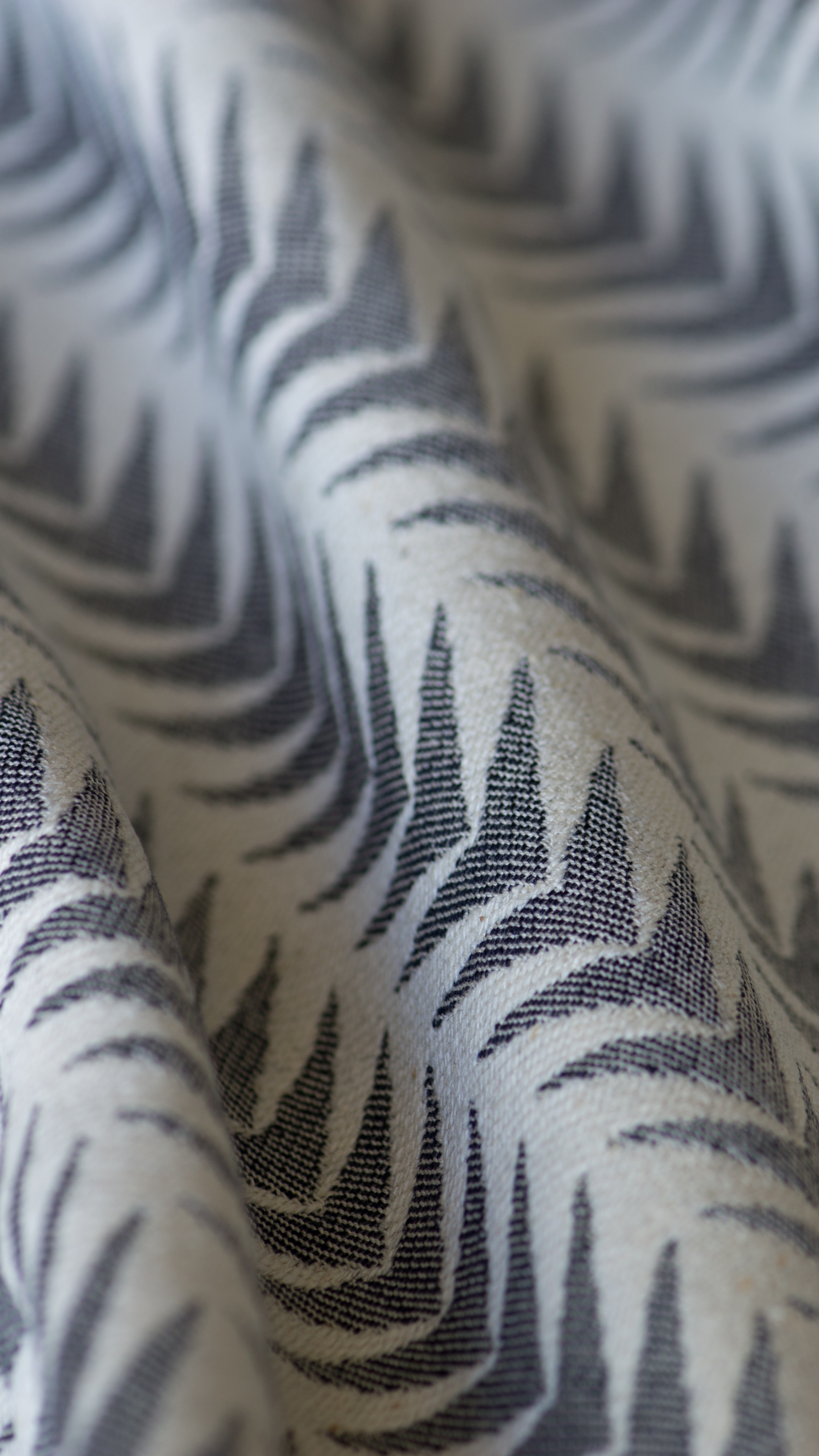 Artipoppe ARROW BING Wrap (bourette silk, cashmere, linen) Image