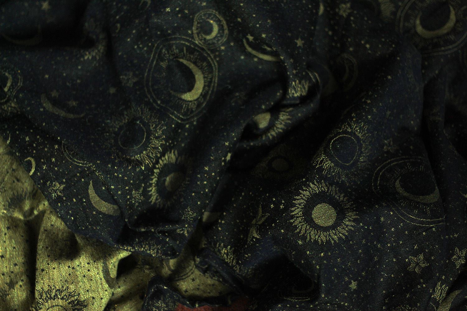 Luluna Slings Night Night Goldenfall  Wrap (silk, linen) Image