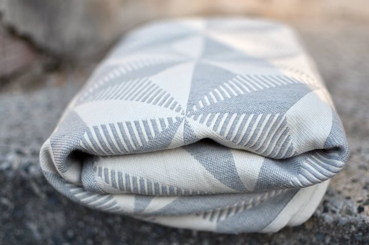Omnifera Kubista Advent Wrap (wool, silk, cashmere) Image