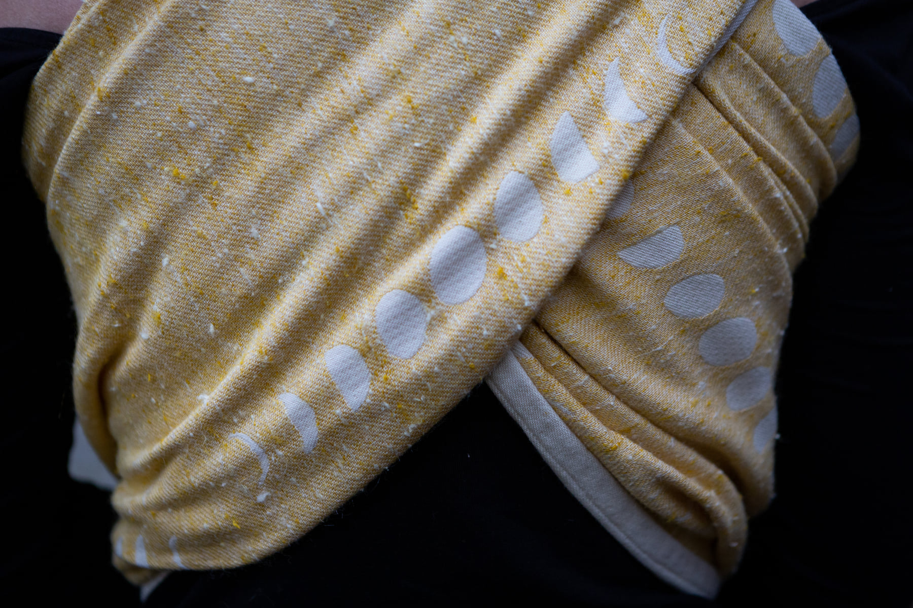 Solnce Phases moon Phases Drop of Sunlight Wrap (tussah, bamboo) Image