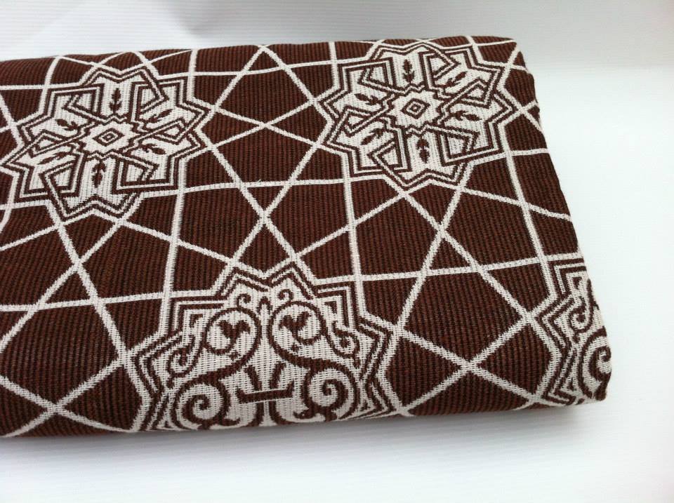 Joy and Joe Traditional Moorish design Brown and antique white  Wrap (linen) Image
