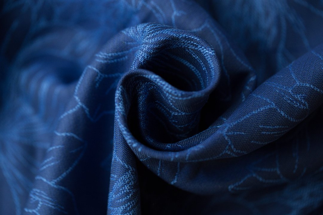 Tragetuch Flora wrap par Dahlia wrap Blossom Azul (Leinen) Image
