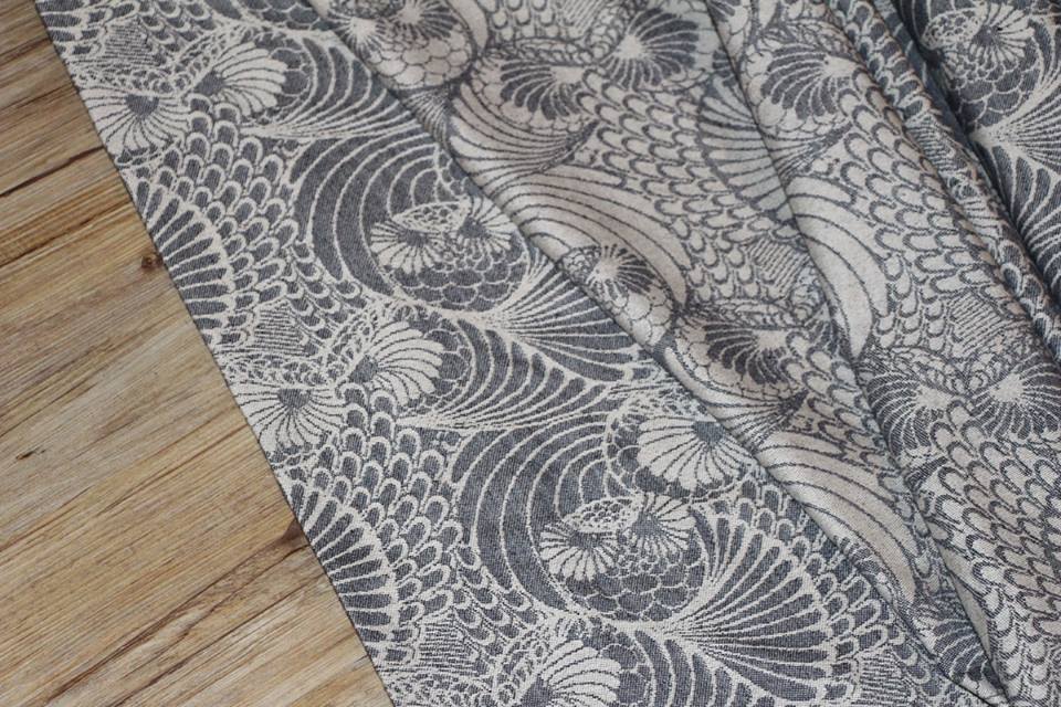 Linuschka Owls Paxos Wrap (cashmere, linen, silk) Image