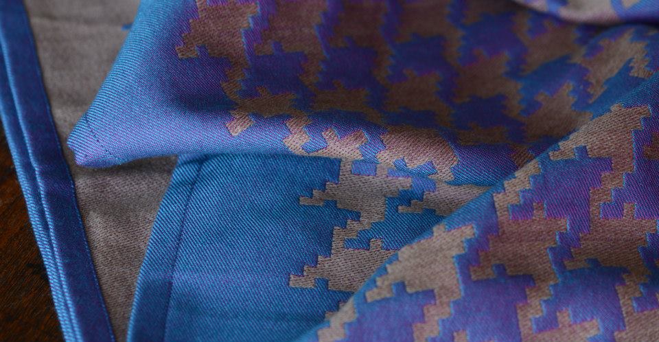 Artipoppe Tweed Le Chameau Enchantée Wrap (merino, silk) Image