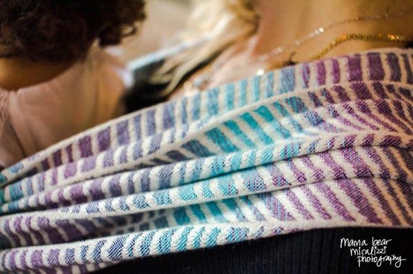 Emmeline Textiles Gran Partita Libélula Wrap  Image